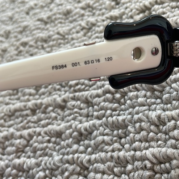 FENDI sunglasses - Picture 4 of 6